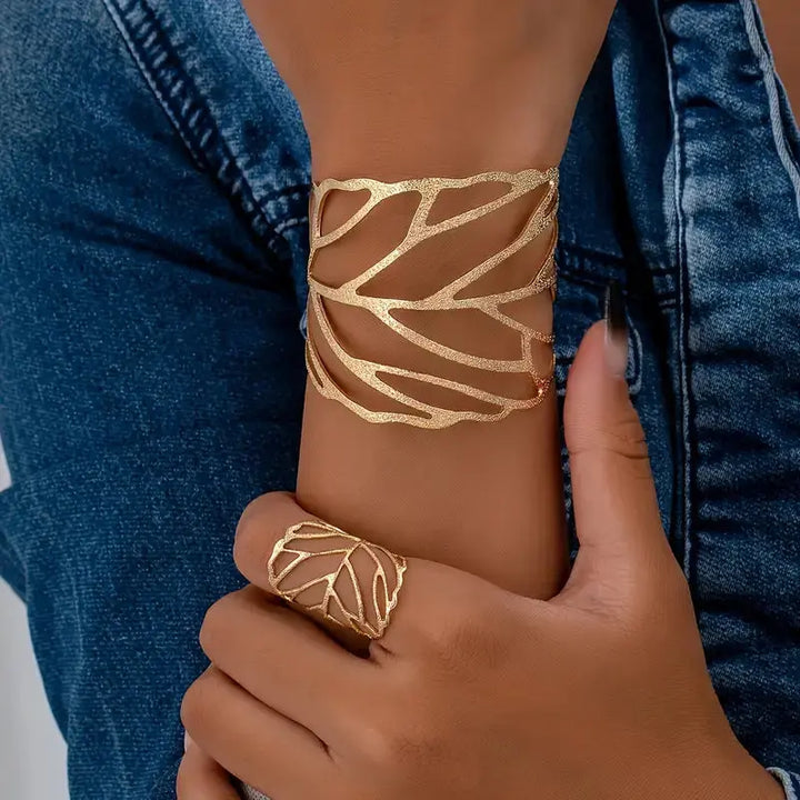 Vintage Levél Mintás Karkötő