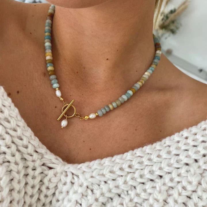 Vintage Arany Nyaklánc Kővel