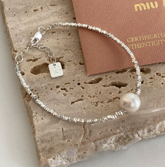 Négyzet alakú Ezüst Szív karkötő